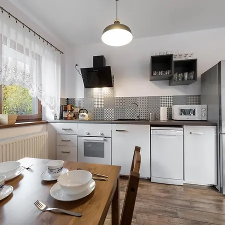 Przytulny W Centrum Apartmán *